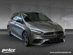 Grau Gebraucht 2025 Mercedes B220 AMG Van / Kleinbus | 43.950 € (Teuer)