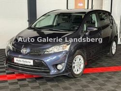 Violet Gebraucht 2016 Toyota Verso Skyview Edition Van / Kleinbus | 5.990 € (Guter Preis)