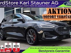 Agate black metallic Neu 2025 Ford Focus ST Limousine | 37.480 € (Guter Preis)