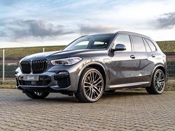 Grau Gebraucht 2021 BMW X5 Performance SUV | 44.990 € (Teuer)