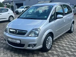 Silber Gebraucht 2009 Opel Meriva Innovation Van / Kleinbus | 5.290 € (Etwas zu teuer)