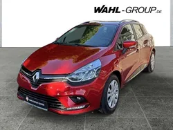 Rot Gebraucht 2020 Renault Clio GrandTour Business Kombi | 9.990 € (Fairer Preis)