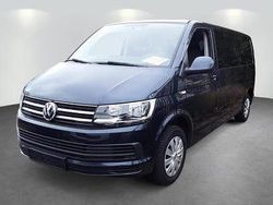Blau Gebraucht 2017 VW Caravelle Comfortline Van / Kleinbus | 19.950 € (Etwas zu teuer)
