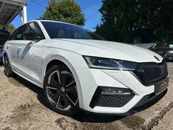 Weiß Gebraucht 2022 Skoda Octavia RS Kombi | 33.990 € (Fairer Preis)