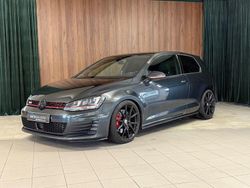 Grau Gebraucht 2016 VW Golf VII Sound Limousine | 17.480 € (Guter Preis)