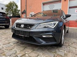 Grau Gebraucht 2020 Seat Leon FR Limousine | 9.999 € (Fairer Preis)
