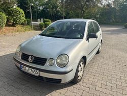 Silber Gebraucht 2004 VW Polo Limousine | 1.299 € (Fairer Preis)