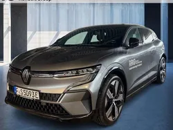 Grau Gebraucht 2024 Renault Scénic Iconic Van / Kleinbus | 50.900 € (Teuer)