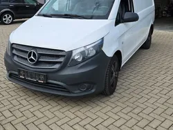 Weiß Gebraucht 2017 Mercedes Vito Van / Kleinbus | 10.999 € (Guter Preis)