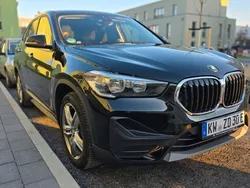 Schwarz Gebraucht 2021 BMW X1 Advantage SUV | 23.990 € (Guter Preis)