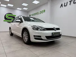 Weiß Gebraucht 2013 VW Golf VII Trendline Kombi | 6.490 € (Etwas zu teuer)