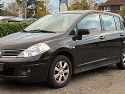 Schwarz Gebraucht 2010 Nissan Tiida Acenta Kleinwagen | 1.600 € (Fairer Preis)