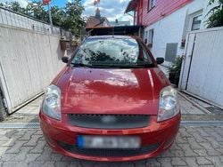 Rot Gebraucht 2007 Ford Fiesta Kleinwagen | 1.300 € (Guter Preis)