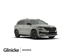 Grau Neu 2025 Skoda Karoq SportLine SUV | 41.490 € (Fairer Preis)