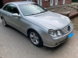 Silber Gebraucht 2002 Mercedes CLK240 Elegance Coupé | 5.900 € (Fairer Preis)