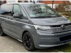 Grau Gebraucht 2023 VW T7 Van | 53.999 € (Guter Preis)