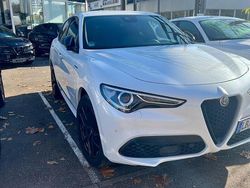 Weiß Gebraucht 2020 Alfa Romeo Stelvio Veloce SUV | 34.700 € (Teuer)