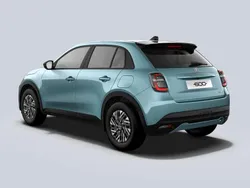 Acqua blau metallic Neu 2025 Fiat 600 SUV | 22.976 € (Guter Preis)