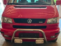 Rot Gebraucht 2000 VW T4 Van | 17.000 € (Teuer)