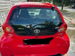 Rot Gebraucht 2006 Toyota Aygo Kleinwagen | 2.800 € (Guter Preis)
