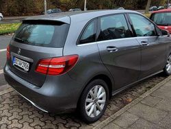 Gebraucht 2018 Mercedes B180 Edition Van / Kleinbus | 14.900 € (Fairer Preis)
