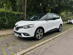 Weiß Gebraucht 2017 Renault Grand Scénic IV Van / Kleinbus | 12.000 €