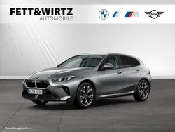 Skyscraper grau metallic Gebraucht 2024 BMW 120 M Sport Kleinwagen | 31.800 € (Superpreis)