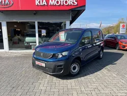 Blau Gebraucht 2020 Peugeot Partner Van / Kleinbus | 14.880 € (Guter Preis)