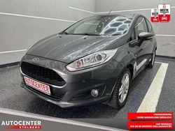 Grau Gebraucht 2017 Ford Fiesta Celebration Kleinwagen | 6.450 € (Fairer Preis)