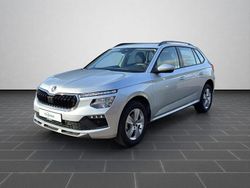 Brillantsilber metallic (metallic) Gebraucht 2025 Skoda Kamiq Selection SUV | 22.900 € (Fairer Preis)