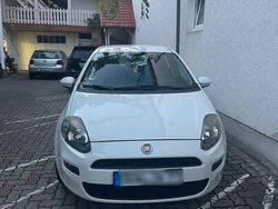 Weiß Gebraucht 2012 Fiat Punto Kleinwagen | 3.700 € (Etwas zu teuer)