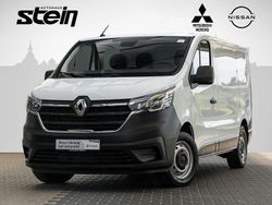 Weiss Gebraucht 2022 Renault Trafic Basis Van | 22.640 € (Fairer Preis)