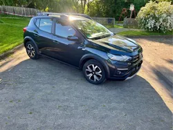Grau Gebraucht 2021 Dacia Sandero Deal Kleinwagen | 11.500 € (Guter Preis)