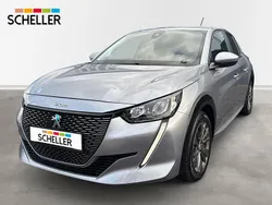Grau Gebraucht 2021 Peugeot e-208 Active Kleinwagen | 13.900 € (Fairer Preis)