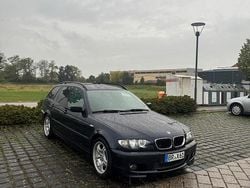 Schwarz Gebraucht 2003 BMW 320 M Sport Kombi | 4.300 € (Teuer)