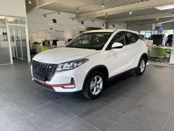 Weiß Gebraucht 2023 DFSK Fengon SUV | 13.990 € (Guter Preis)
