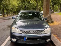 Blau Gebraucht 2005 Ford Mondeo Limousine | 1.900 € (Fairer Preis)