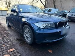 Blau Gebraucht 2010 BMW 116 Kleinwagen | 1.550 € (Superpreis)
