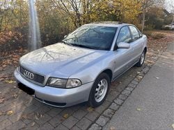 Silber Gebraucht 1996 Audi A4 Limousine | 1.600 € (Fairer Preis)