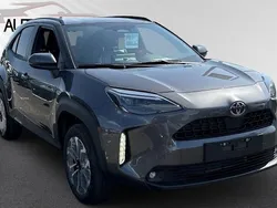Schwarz Neu 2025 Toyota Yaris Hybrid Limousine | 27.590 € (Fairer Preis)