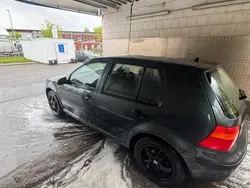 Grau Gebraucht 1998 VW Golf IV Kleinwagen | 2.000 € (Guter Preis)