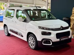 Weiß Gebraucht 2019 Citroën Berlingo Live Van / Kleinbus | 14.590 € (Fairer Preis)