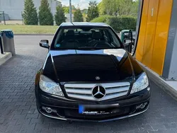 Schwarz Gebraucht 2007 Mercedes C200 Limousine | 7.500 € (Etwas zu teuer)