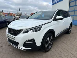 Weiß Gebraucht 2019 Peugeot 5008 Allure Van / Kleinbus | 13.999 € (Fairer Preis)