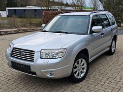 Grau Gebraucht 2005 Subaru Forester Active SUV | 7.490 €