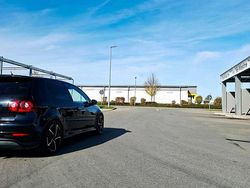 Schwarz Gebraucht 2006 VW Golf V GTI Kleinwagen | 3.500 €