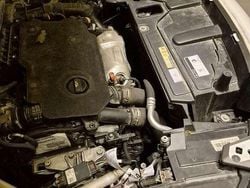 Gebraucht 2020 Peugeot 5008 Allure Van / Kleinbus | 16.000 € (Fairer Preis)