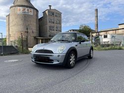 Grau Gebraucht 2004 Mini ONE Kleinwagen | 1.300 € (Guter Preis)
