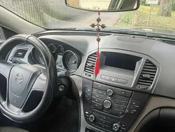 Schwarz Gebraucht 2010 Opel Insignia Sport Limousine | 3.200 € (Guter Preis)