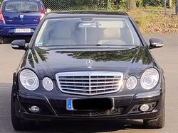Schwarz Gebraucht 2007 Mercedes E220 Limousine | 8.888 €